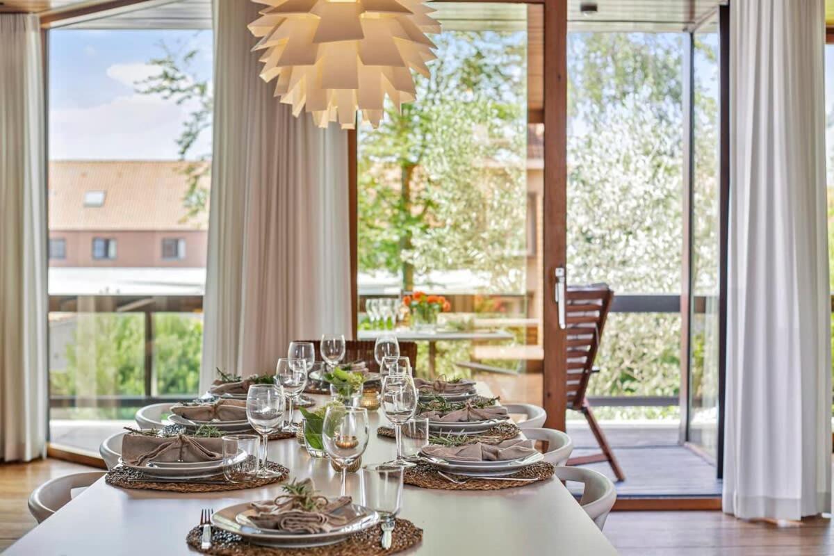 Eighties Modernist Design House With Garden Near The Beach Ostende Exteriér fotografie
