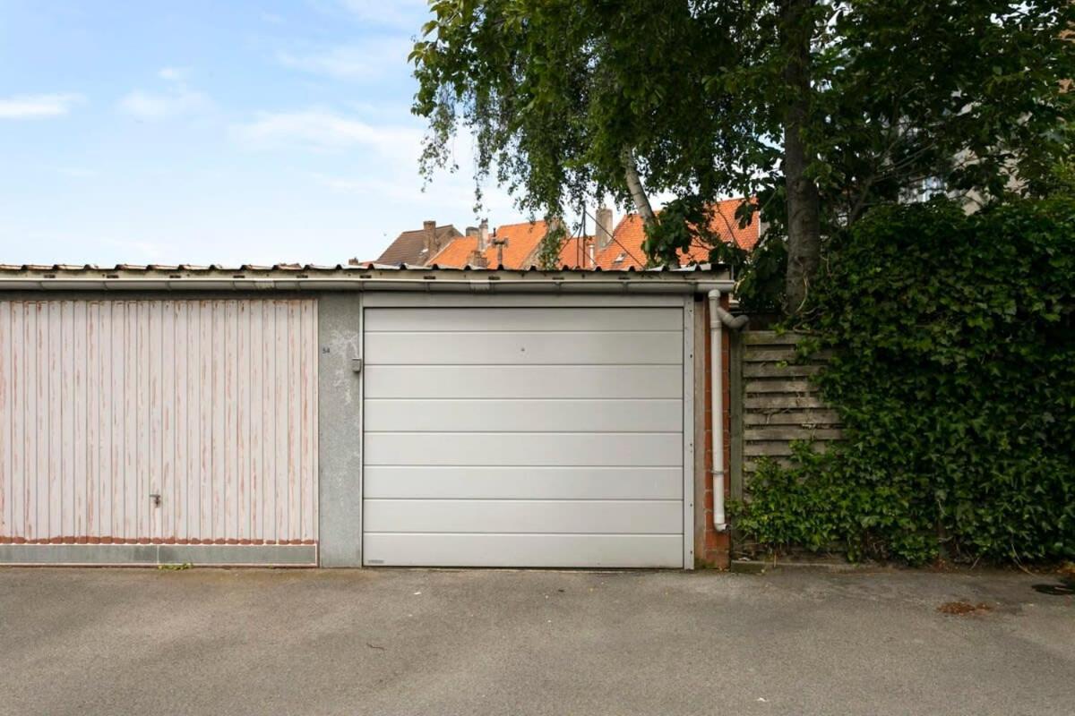 Eighties Modernist Design House With Garden Near The Beach Ostende Exteriér fotografie